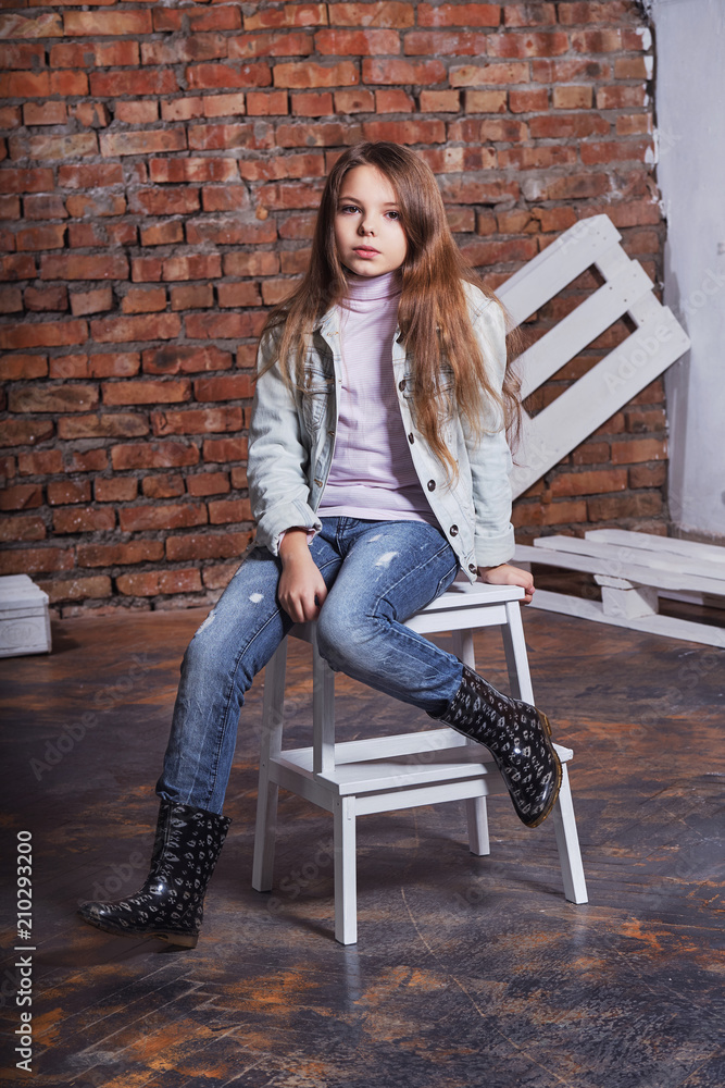 Little girl urban clothes hotsell