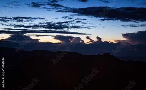 Fototapeta Naklejka Na Ścianę i Meble -  Adam's Peak
