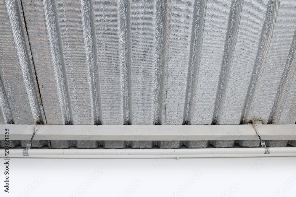 insulation fiber resistance sheet under roof, install aluminum foil sheet, Loft insulation, Silver metallic, foil sheet, Heat insulation material texture reflection sun radiation protect heat in house insulation fiber resistance sheet under roof, install aluminum foil sheet, Loft insulation, Silver metallic, foil sheet, Heat insulation material texture reflection sun radiation protect heat in house