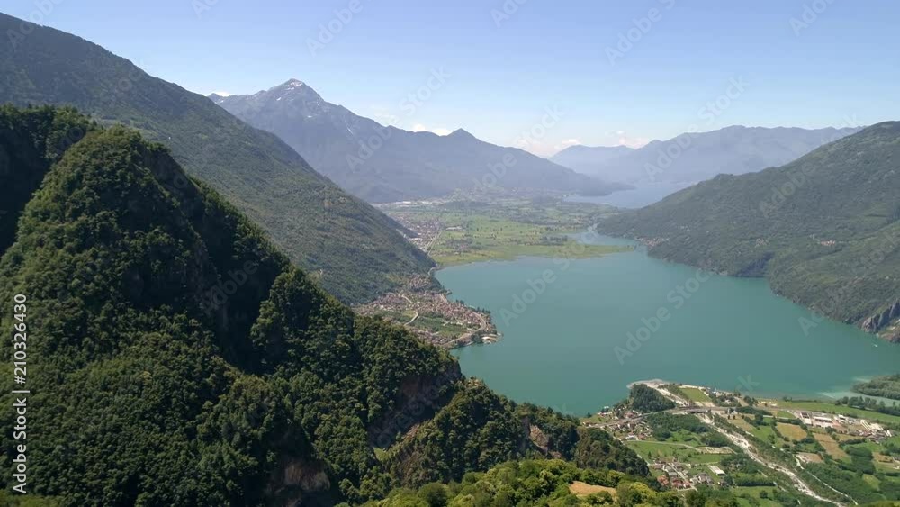 Aerial 4K -
Lago di Novate Mezzola e Pian di Spagna (IT) Aerial 4K -
Lago di Novate Mezzola e Pian di Spagna (IT)