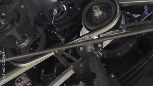 Wallpaper Mural Timing chain of an industrial mechanism Torontodigital.ca