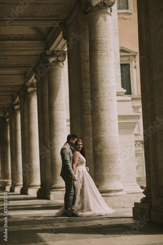Wedding couple in Rome, Italy