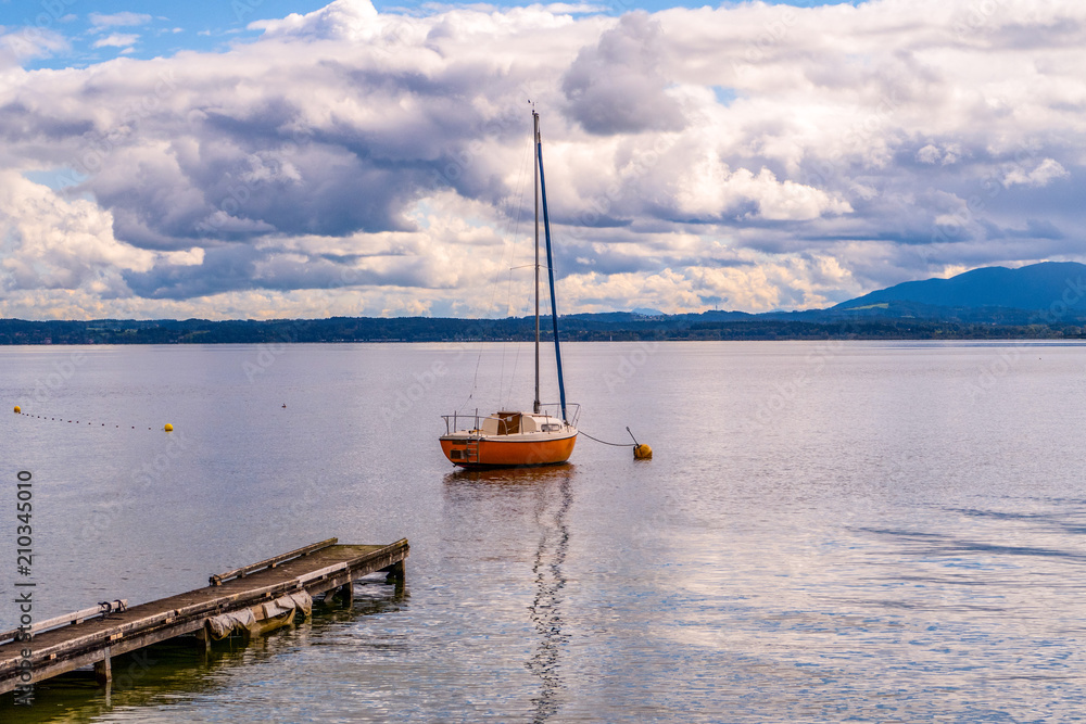 Chiemsee Boot Wolken