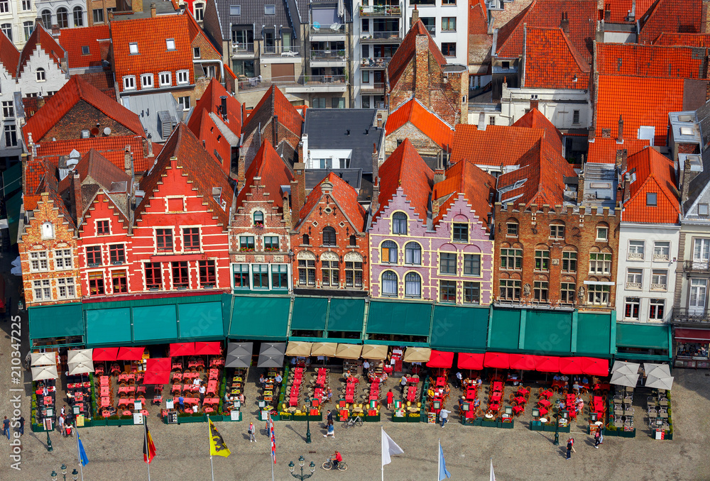 Obraz premium Brugge. The central market square.