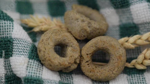 Taralli al grano arso 타랄리 Ταράλο Tarallo Таралли Tarallini タラーリ Tarallino video Taralluccio  photo