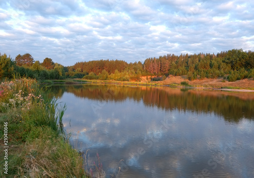 early morning on the lake © kodrjan