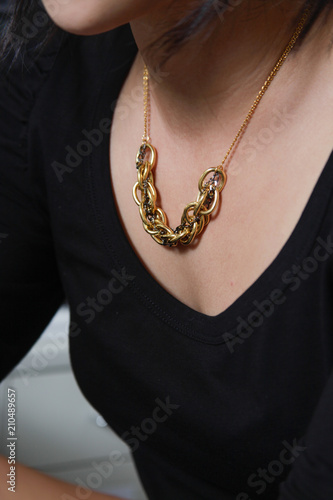 Lady with gold chain