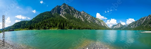 Fototapeta Naklejka Na Ścianę i Meble -  Heiterwanger See in Tirol