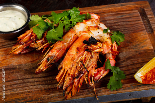 Grilled prawn with cilantro