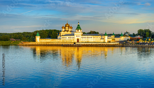 Tableau sur toile Ipatiev monastery, Kostroma, Russia