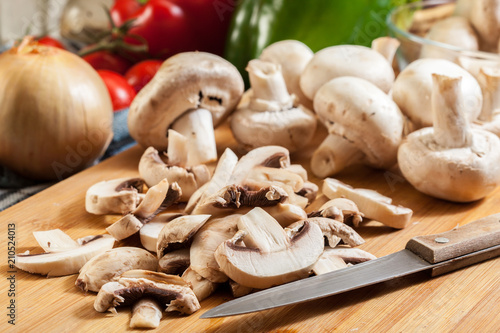 Fresh sliced white mushrooms