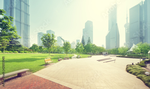 Fototapeta Naklejka Na Ścianę i Meble -  park in lujiazui financial center, Shanghai, China