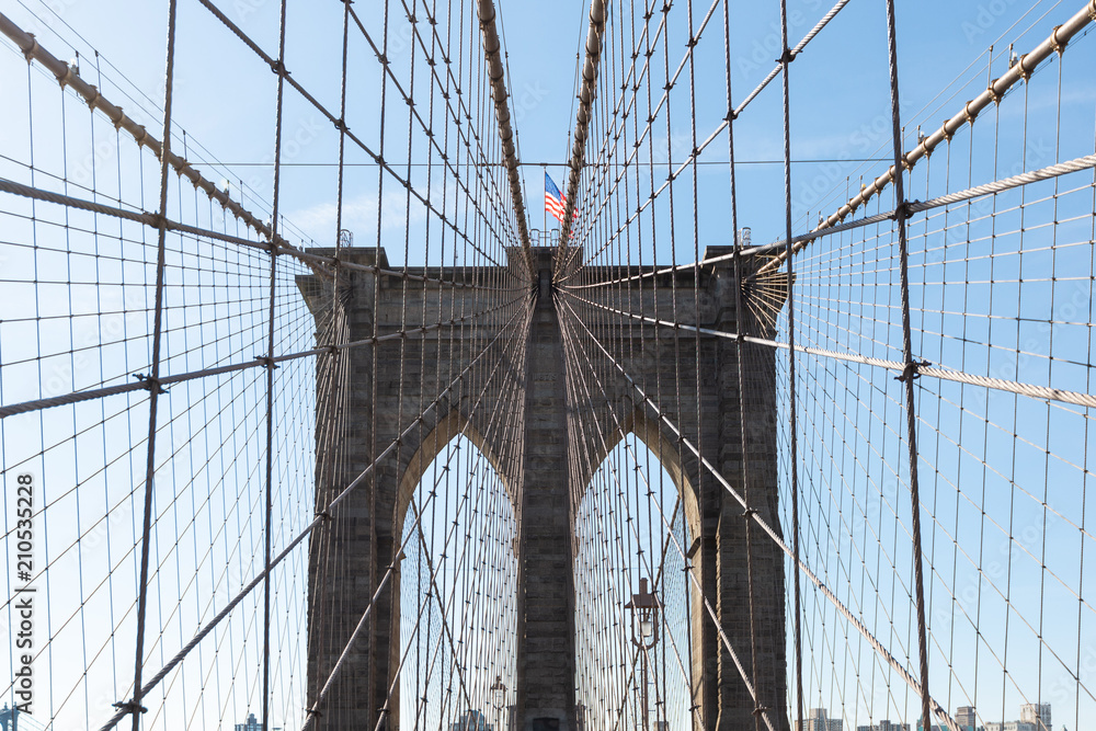 Naklejka premium Brooklyn Bridge Tower, Nowy Jork