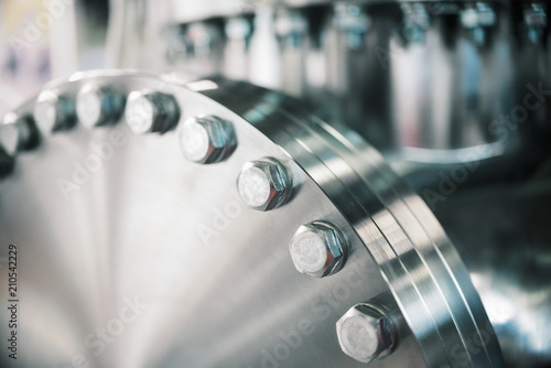 Canvastavla Flanged vacuum equipment.