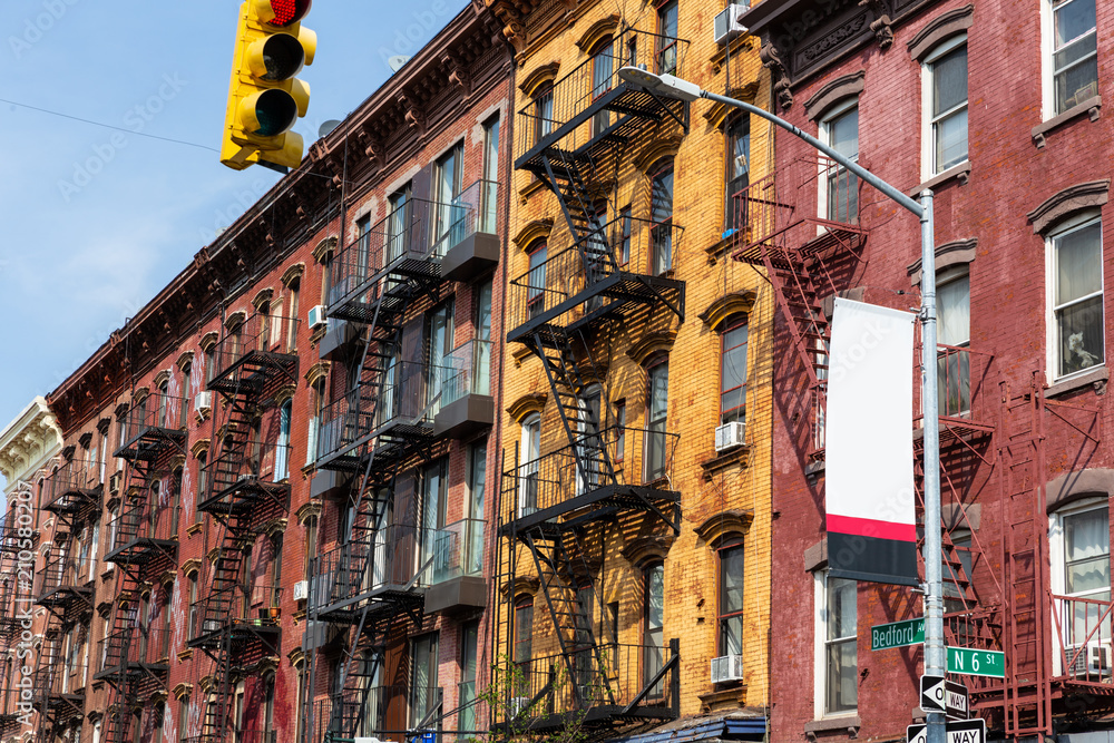 Εκτύπωση καμβά A fire escape of an apartment building in New York city.