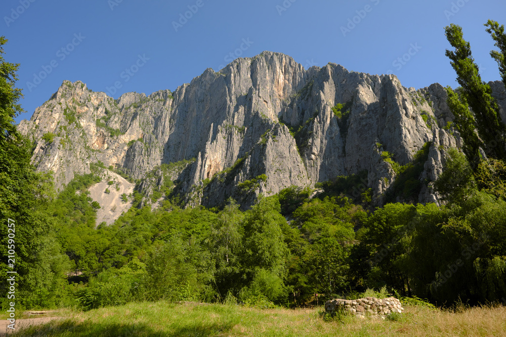 Vratsa Mountain, Bulgaria Vratsa Mountain, Bulgaria