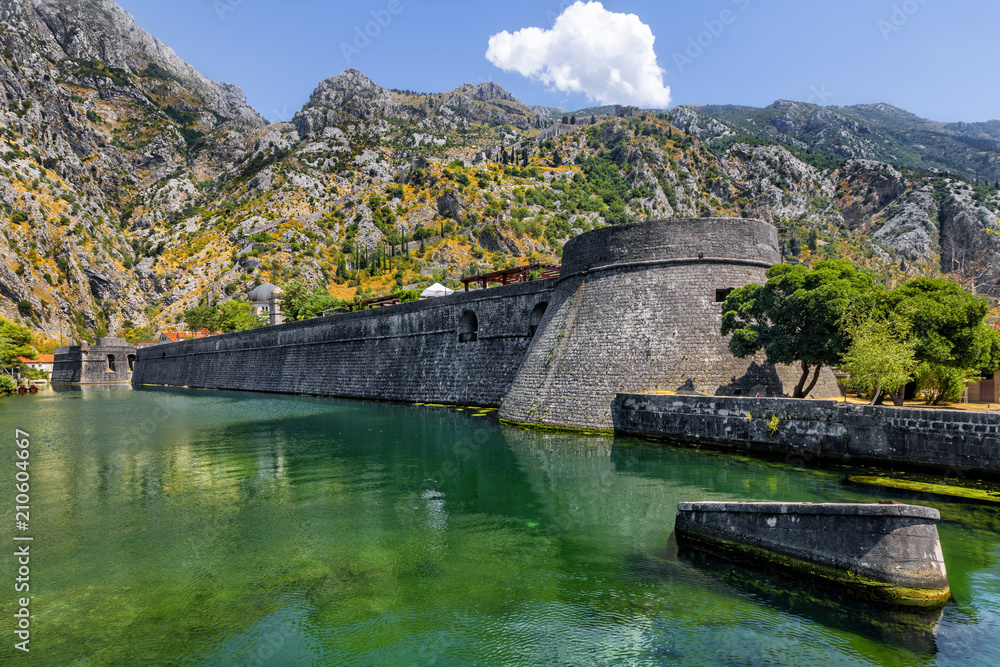 Fototapeta premium Ancient city Kotor in the Harbour at Boka Kotor bay