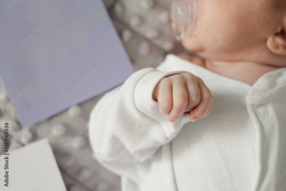 Small hands of newborn baby. Small hands of newborn baby.