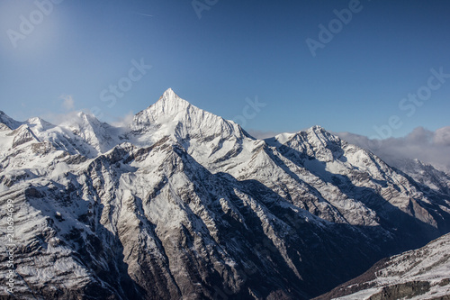 Fototapeta Naklejka Na Ścianę i Meble -  Schnee-Berge