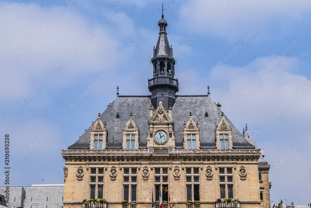 View of Vincennes Hotel de ville (1887 - 1891) or Town hall of Vincennes. Vincennes - a commune in the Val-de-Marne department in the eastern suburbs of Paris, France.
