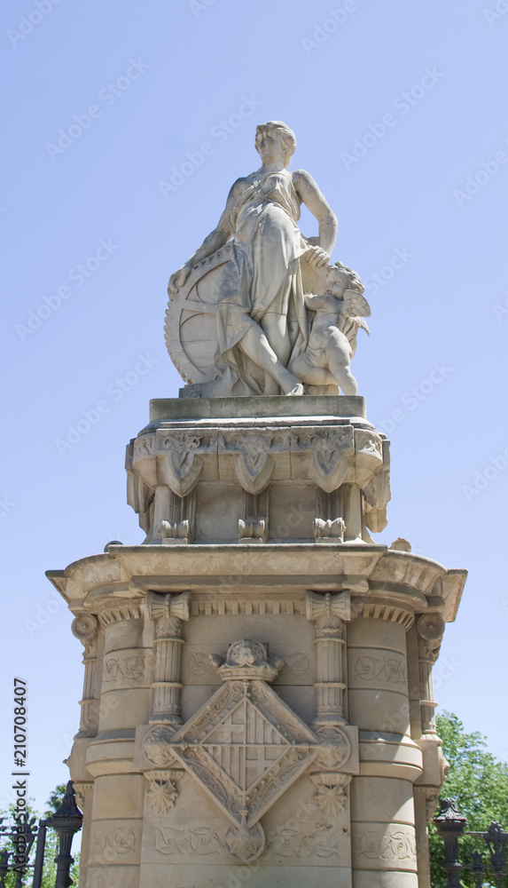 Obraz premium Statue femme, parc de la citadelle