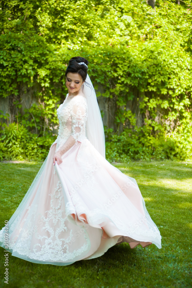 Beautiful bride with wedding bouquet Beautiful bride with wedding bouquet
