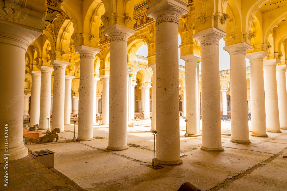 Fototapeta premium Interior view of the Indian palace, Thirumalai Nayak Palace, Madurai, India