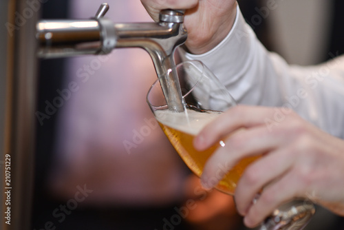 Fototapeta Bier zapfen