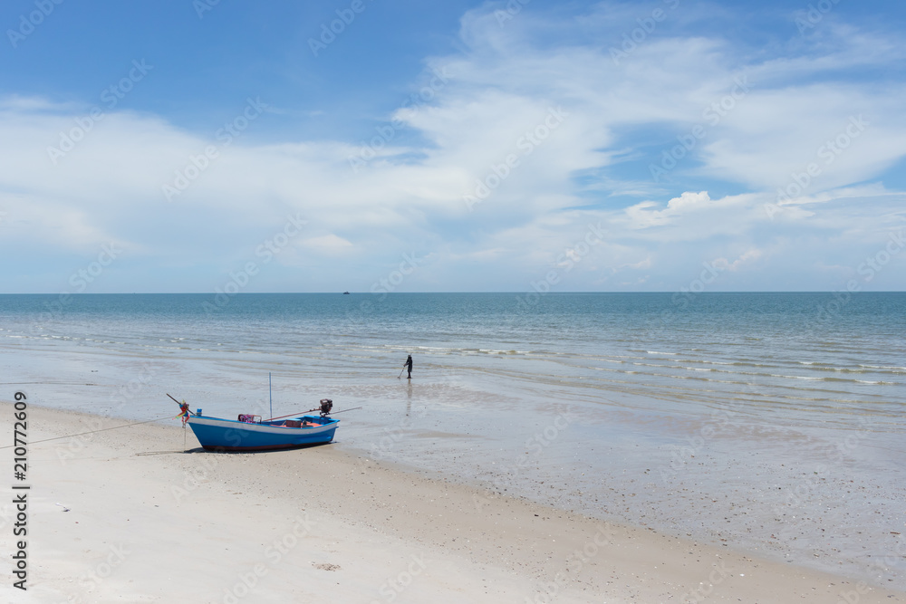 Beautiful sky and sea in the sunny day during the summer vacation in Thailand