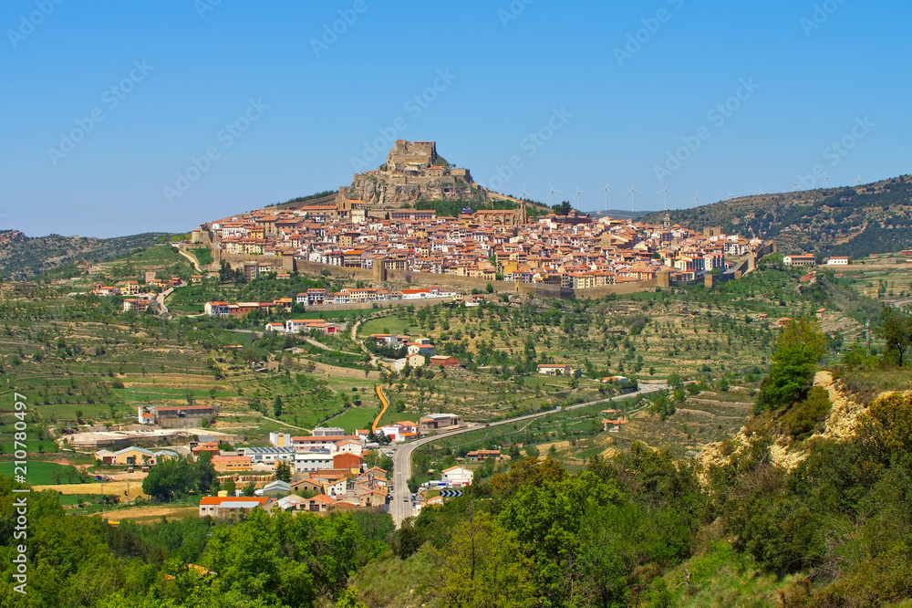 die alte mittelalterliche Stadt Morella, Castellon in Spanien - the old medieval town of Morella in Spain