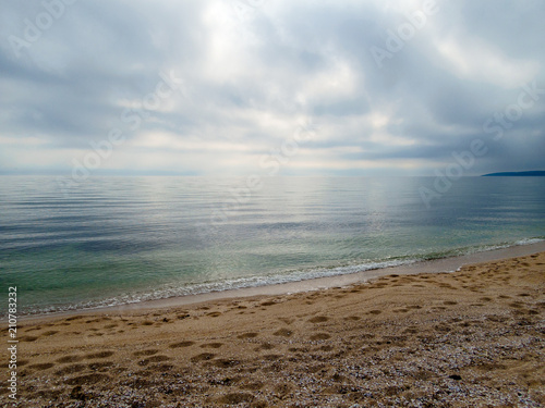 Fototapeta Naklejka Na Ścianę i Meble -  Seascape with dramatic sky
