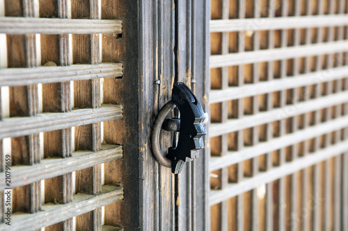 Door lock of Korean house