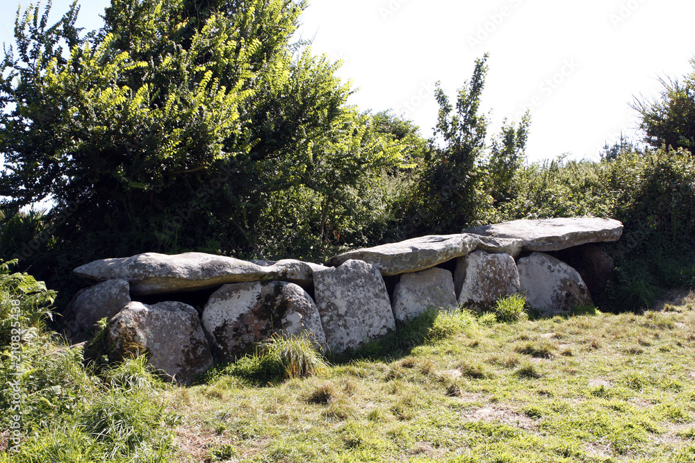 Dolmen néolithique