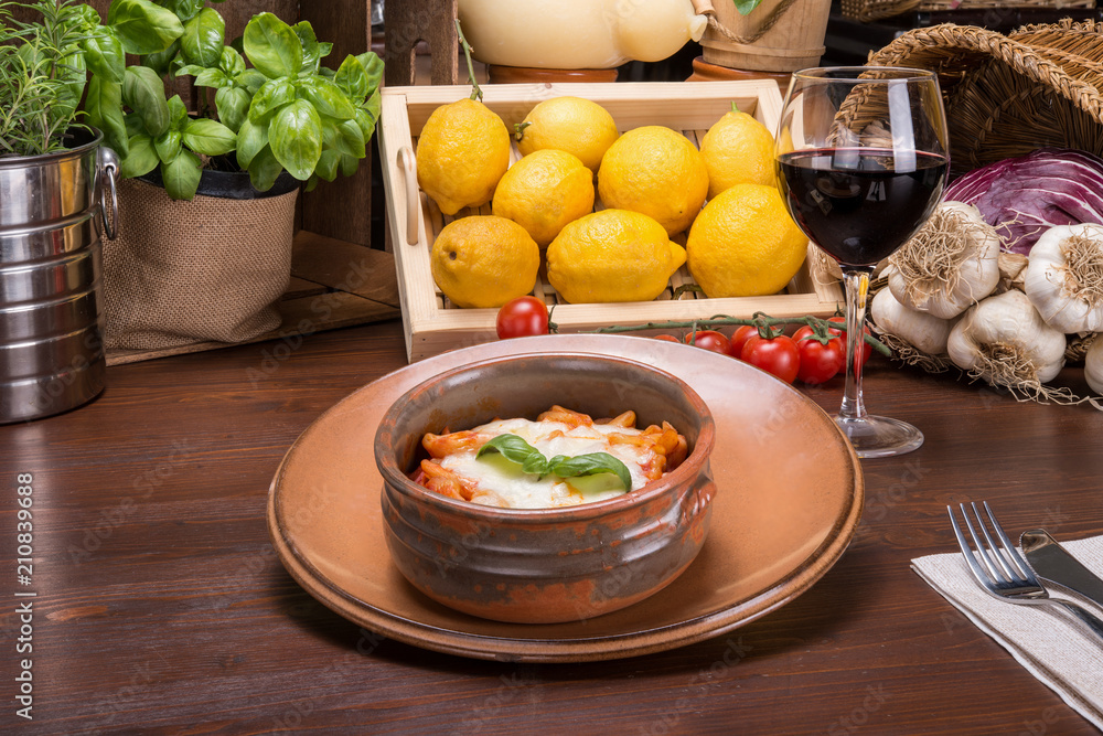 Fried pasta with cherry tomatoes and buffalo mozzarella Fried pasta with cherry tomatoes and buffalo mozzarella