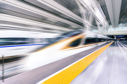 high speed train via railway station © THINK b