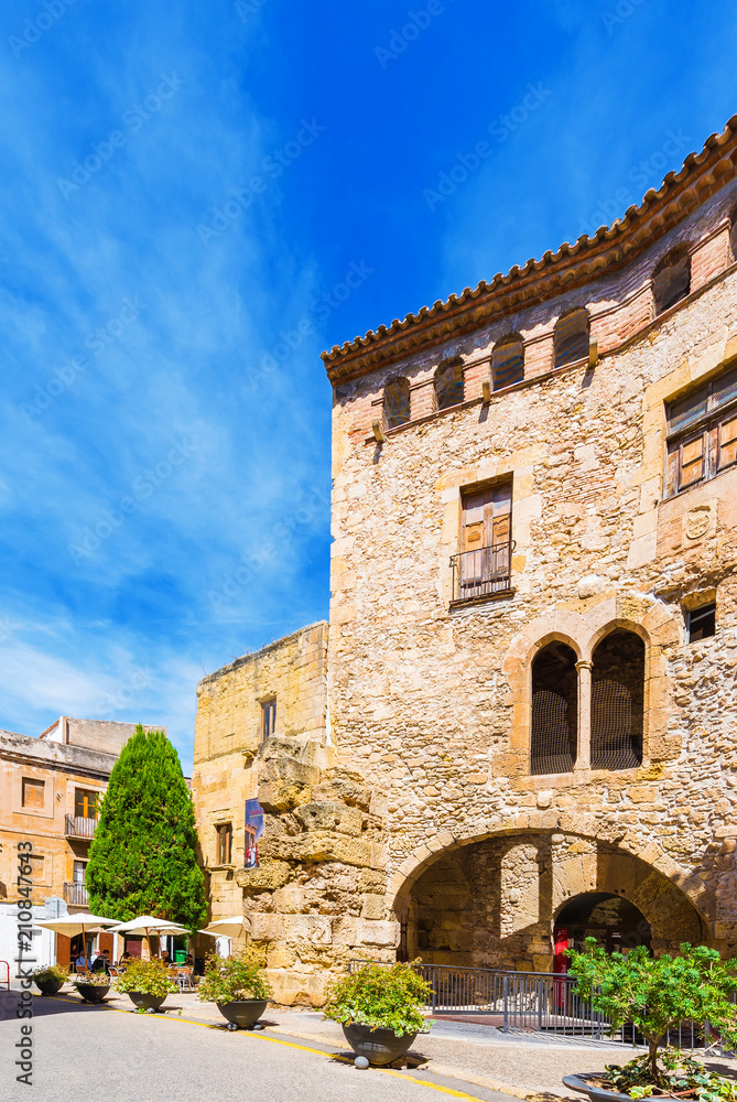 TARRAGONA, SPAIN - SEPTEMBER 17, 2017: View of a historic building in the city center. Vertical. Copy space for text.
