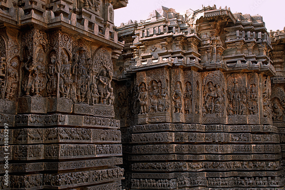 Facade and ornate wall panel relief of the west side, Hoysaleshwara temple, Halebidu, Karnataka, India Facade and ornate wall panel relief of the west side, Hoysaleshwara temple, Halebidu, Karnataka, India