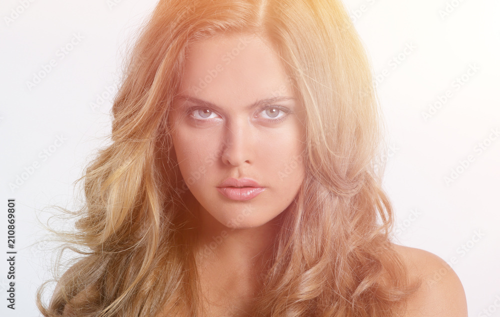 attractive woman portrait on grey background brunette looking at attractive woman portrait on grey background brunette looking at