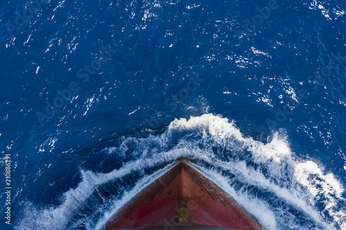 Fotografia Ship's bow, moving through the waves to her destination