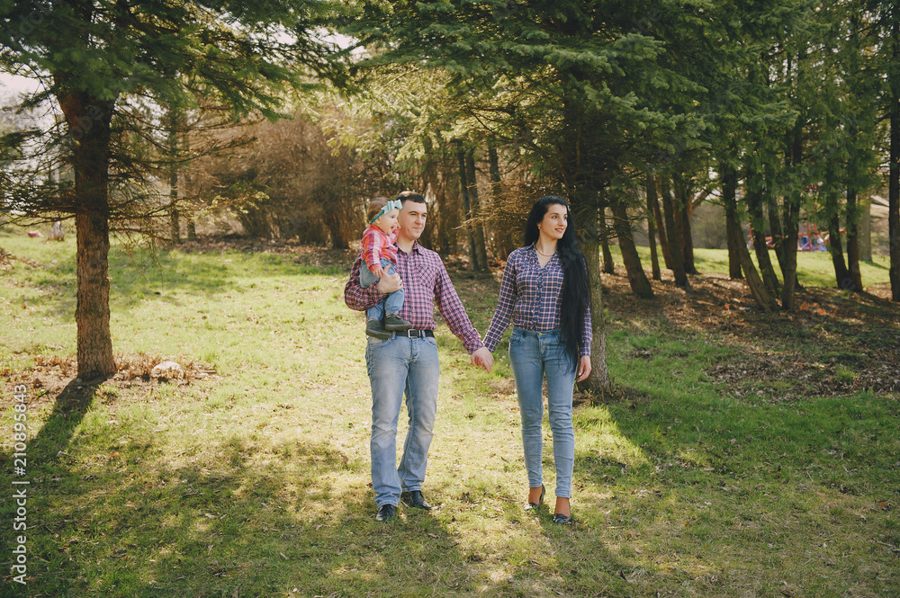 Obraz premium family in a wood