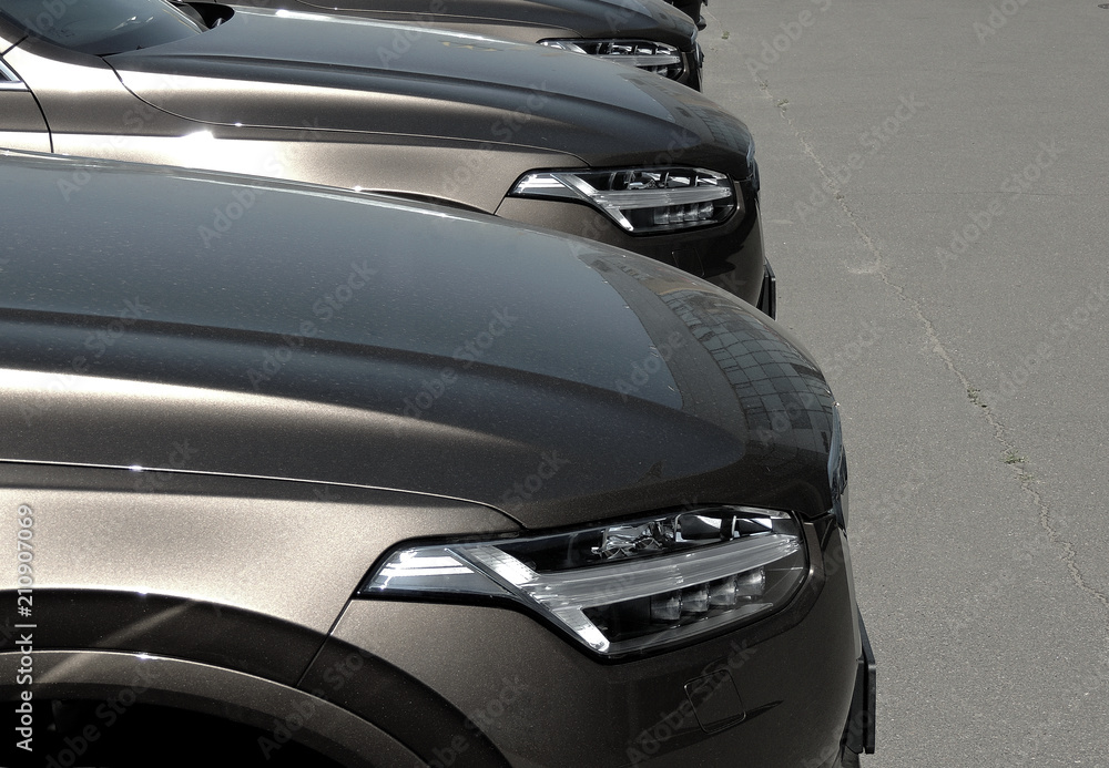 Same vehicles staying in line on the street
Same vehicles staying in line on the street