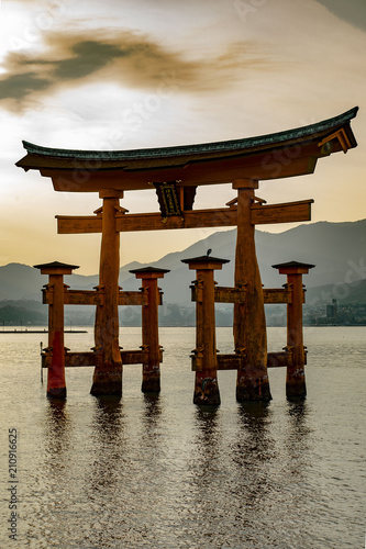 Torii de Itsukushima à Miyajima au Japon