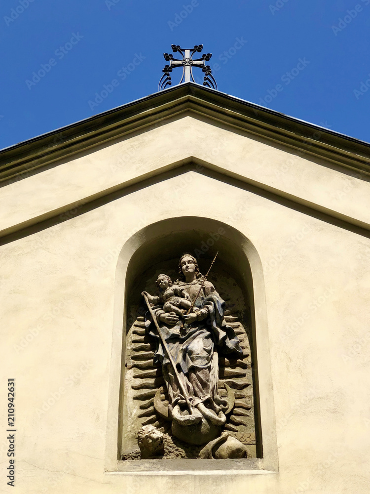 Obraz premium facade of the Catholic Church