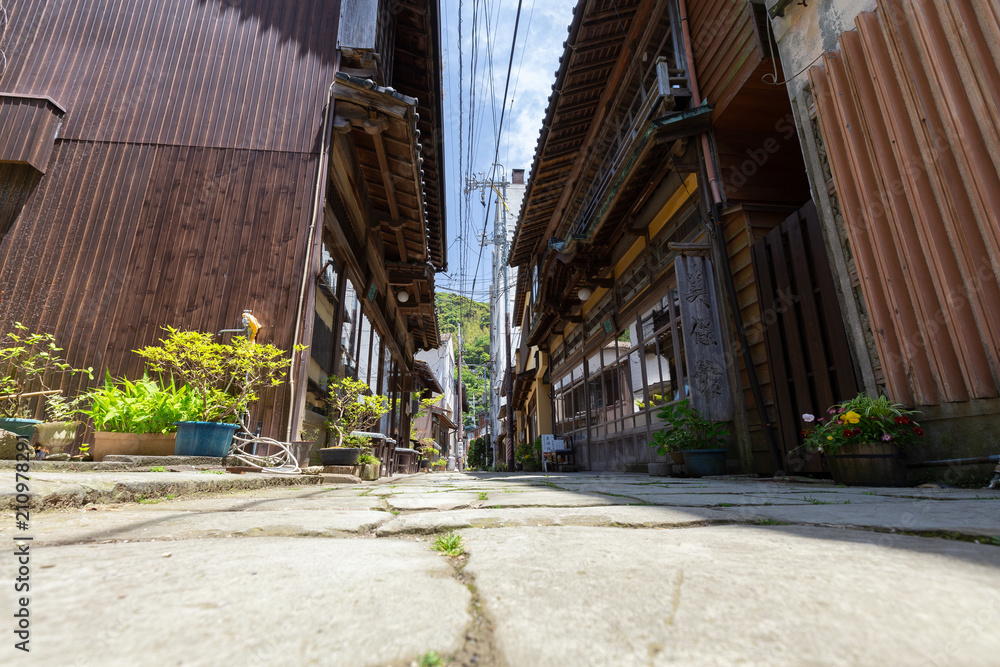 青石畳通り -美保神社から仏谷寺に至る石畳-