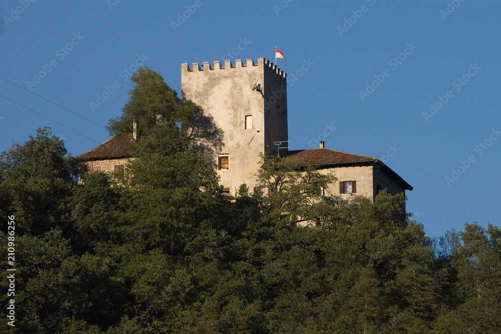 Schloss Thurnstein bei Meran in Südtirol