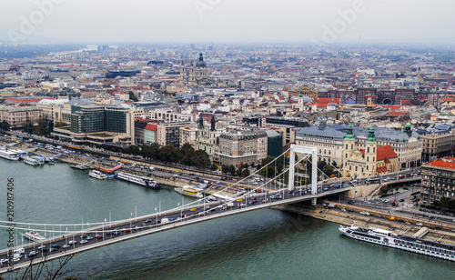 Panoramic view on Elisabeth Bridge and Budapest in autumn
