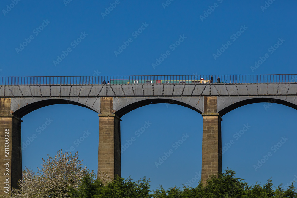 aquaduct aquaduct