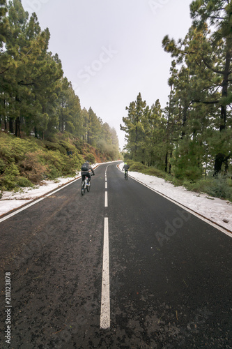  Mountain biking in Winter