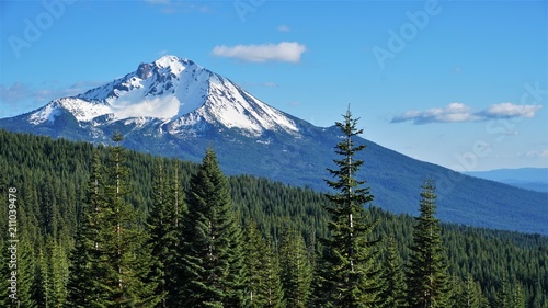 Mount Mcloughlin Oregon photo