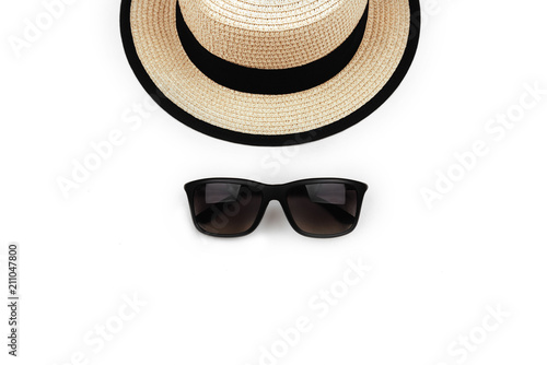 sunprotection objects sunglasses and hat.